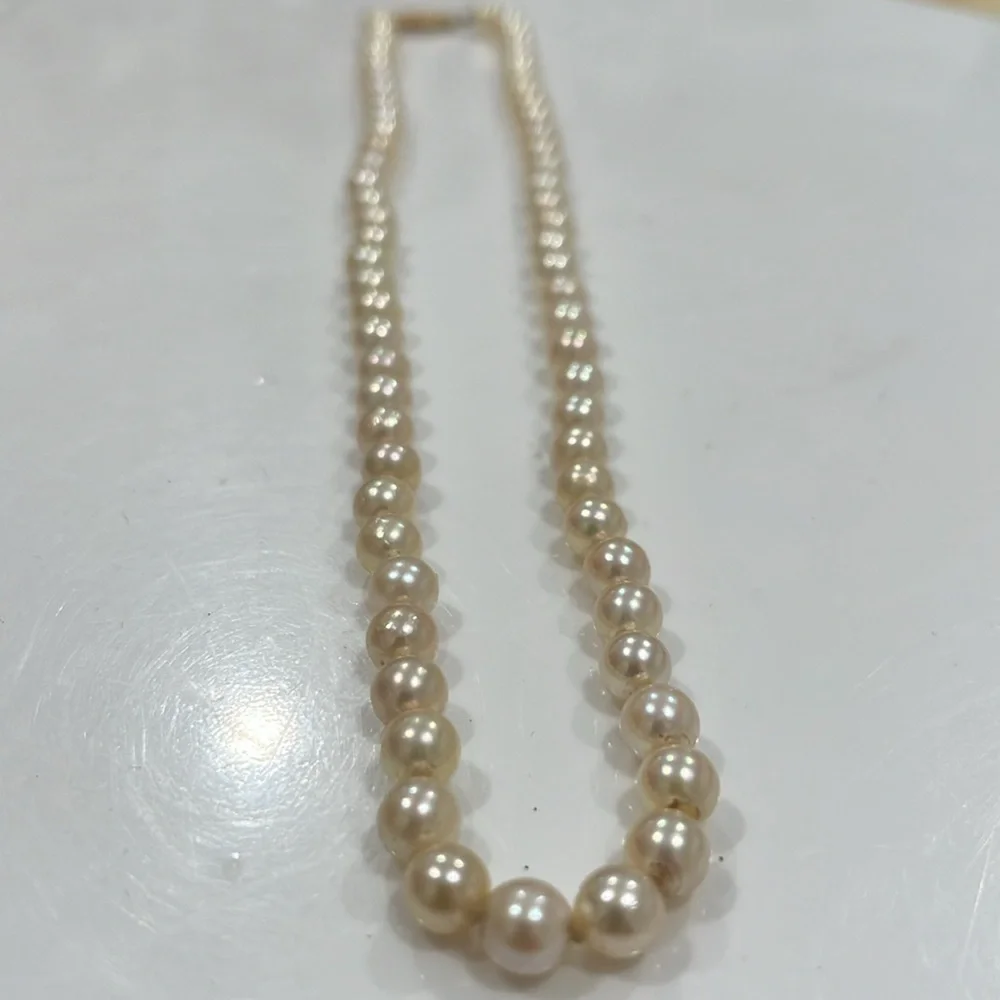 14KT GOLD HAND STRUNG NATURAL CULTURED PEARLS BRAND NEW APROX 18 in. EXQUISITE - Picture 2 of 3